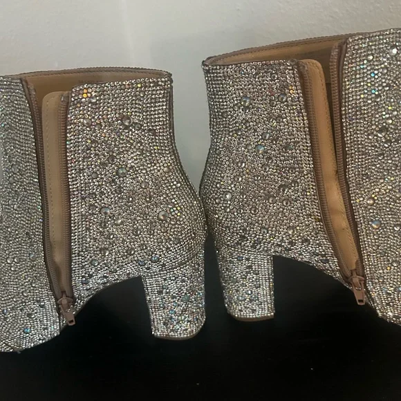 Betsey Johnson Cady Silver Rhinestone booties with pointed toe - Picture 3 of 6